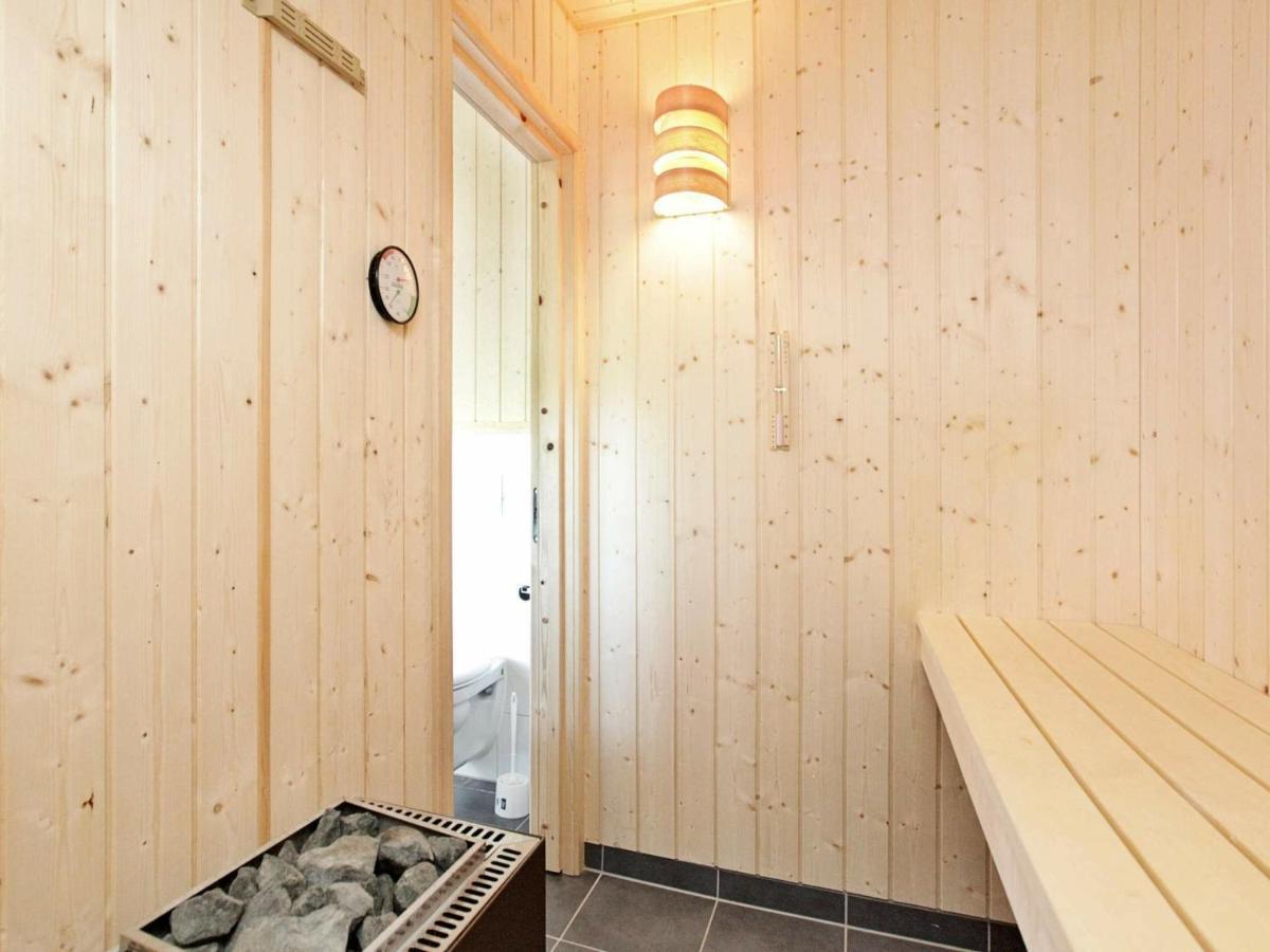 Three-Bedroom Holiday Home In Grossenbrode 1 מראה חיצוני תמונה